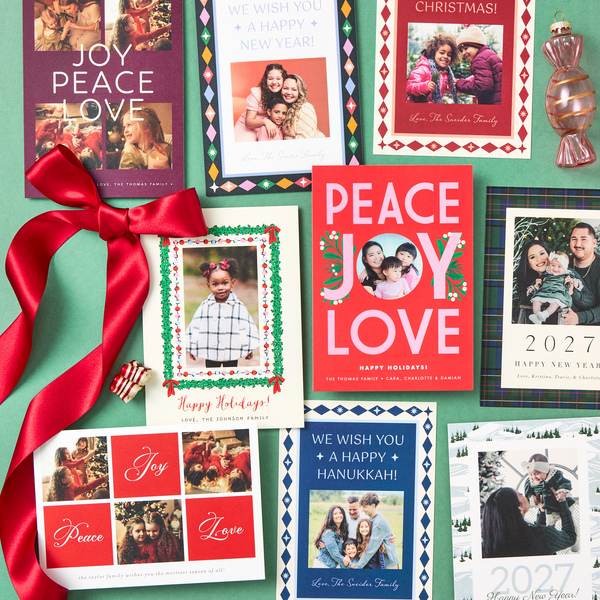 When Should You Order and Send Custom Holiday Cards?