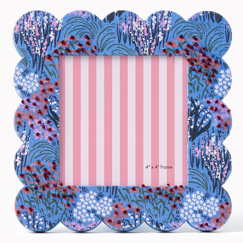 Scalloped Beaded Picture Frame