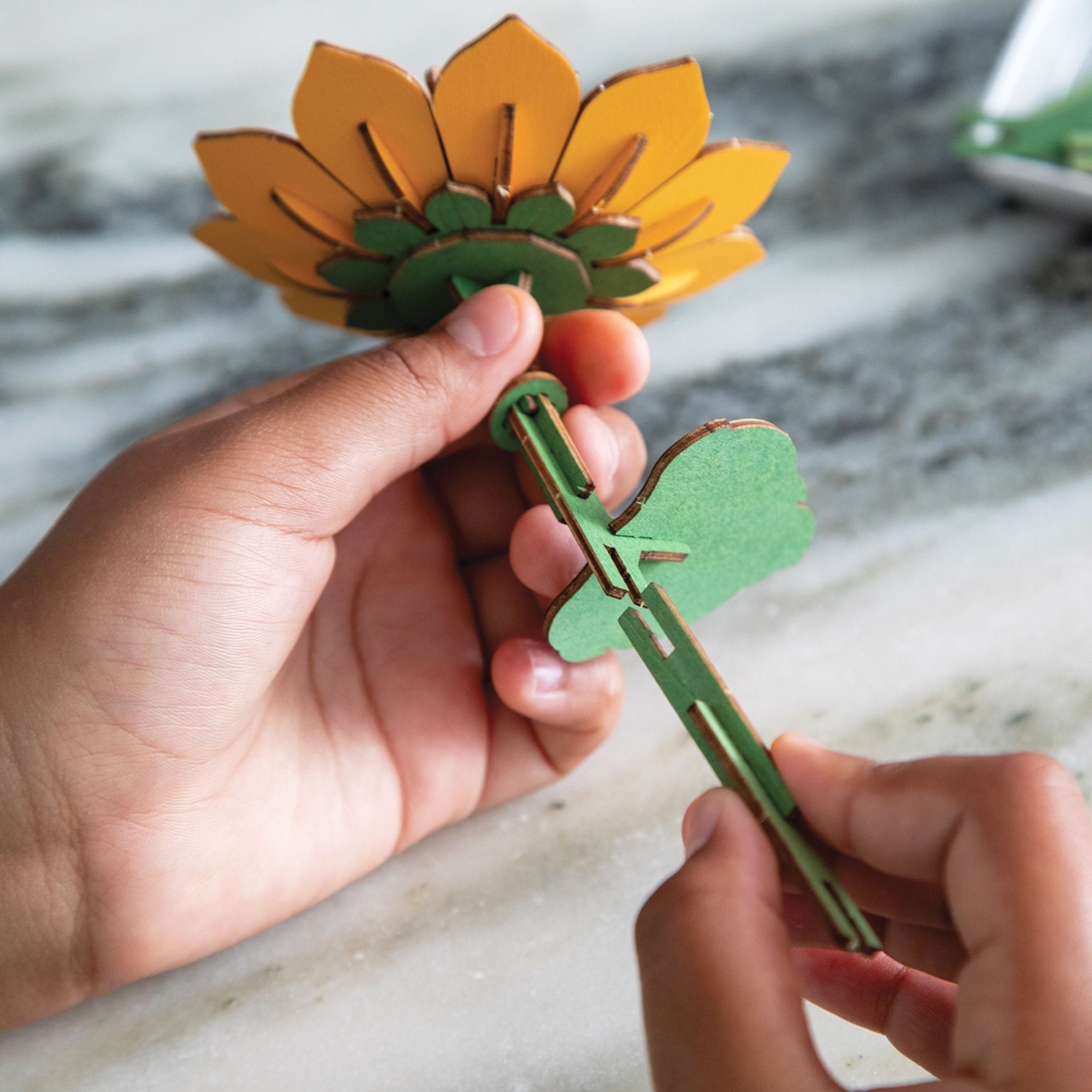 Bloomscapes Mini Sunflower