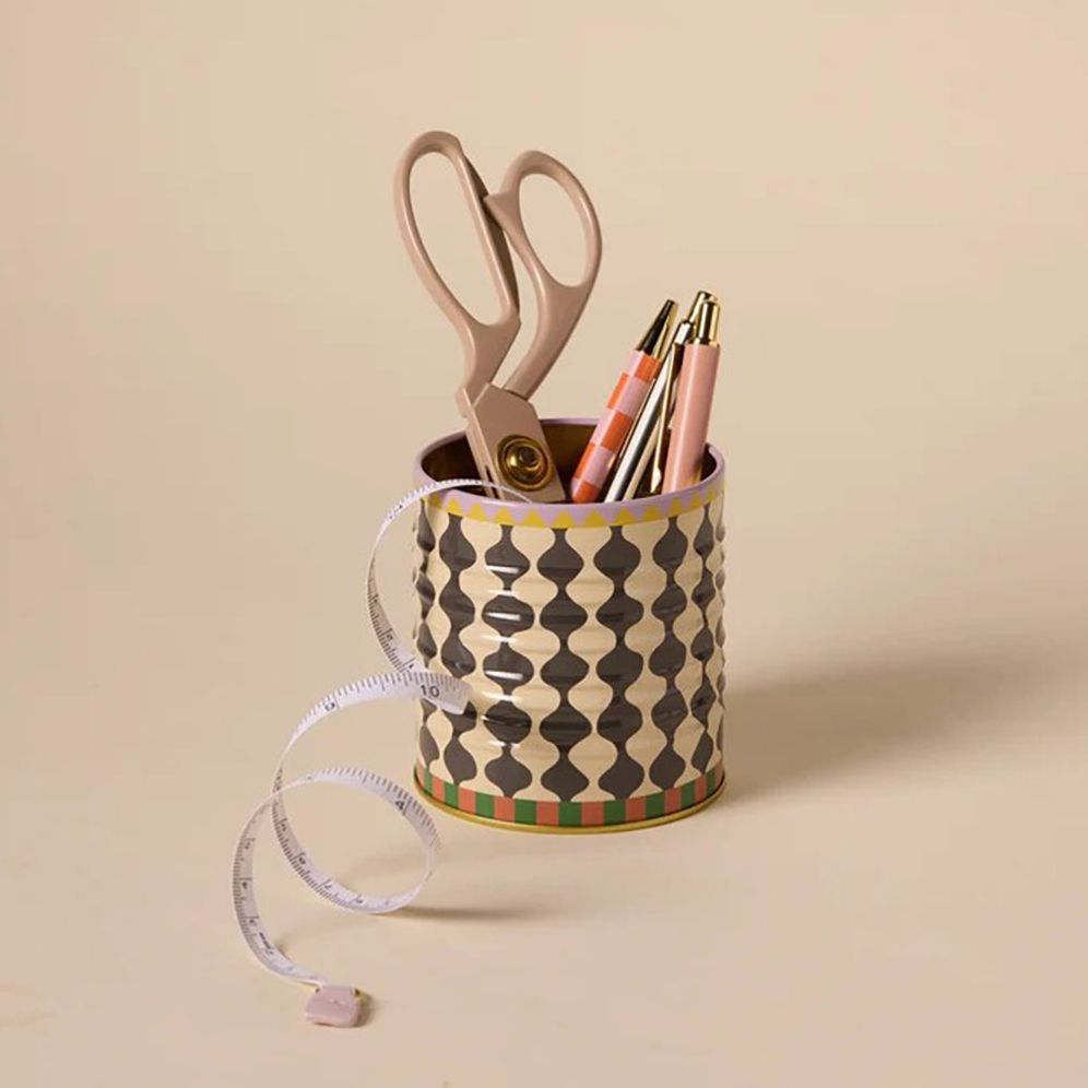 Black and White Wavy Storage Tin