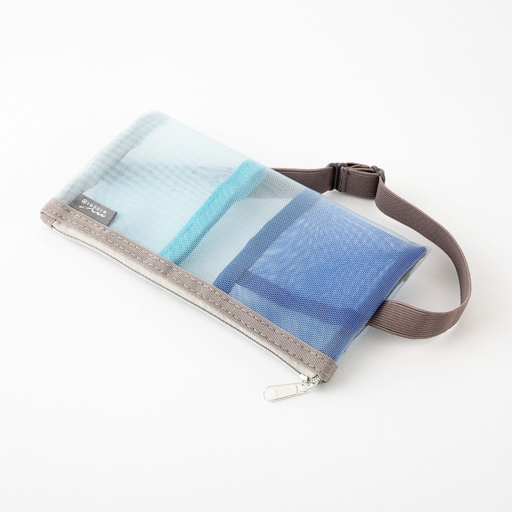 Midori Blue Mesh Book Band Pen Case: B6 - A5