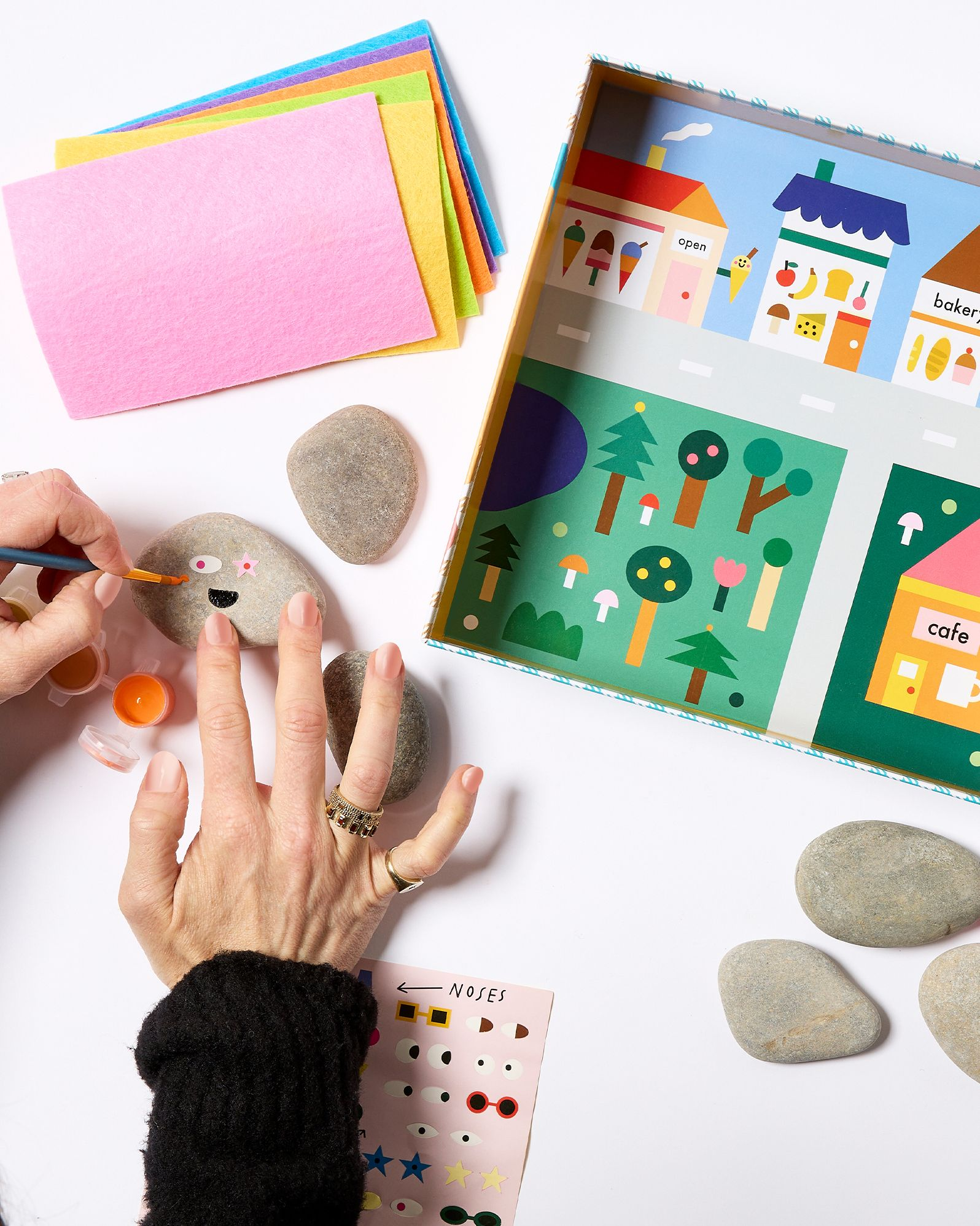 Kid's Rock Painting Kit: Cool Faces