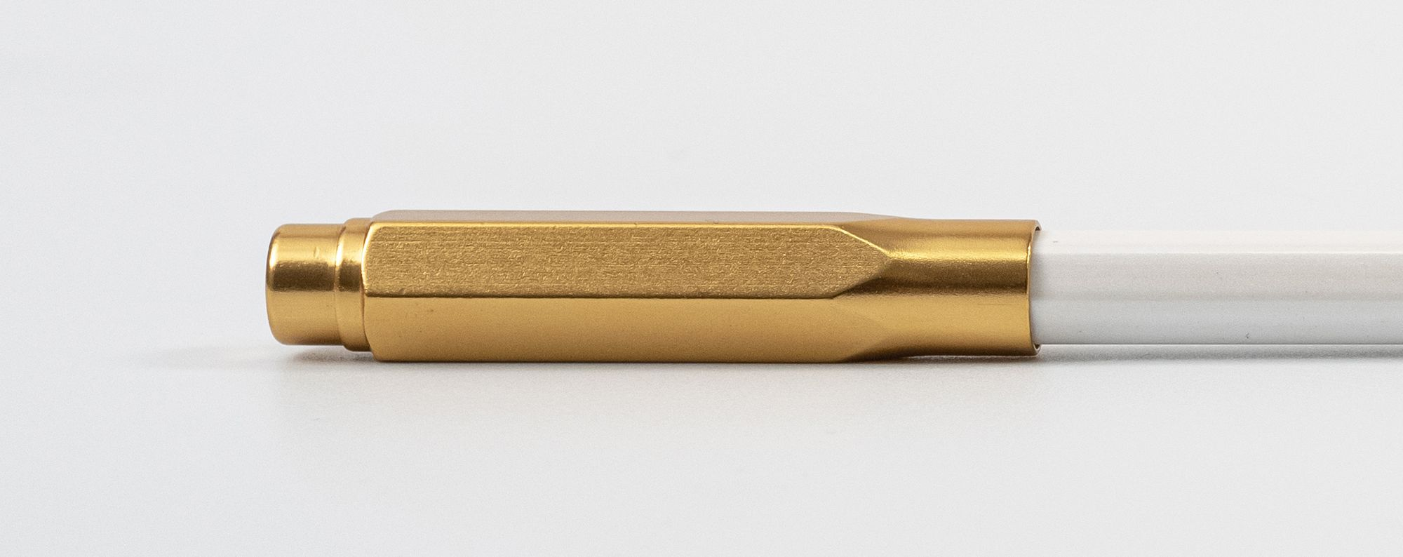 Blackwing Mixed Point Guard