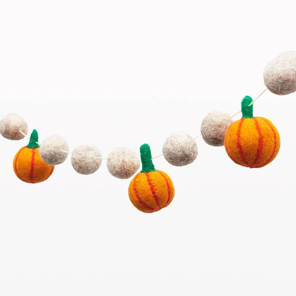 Pumpkin Felt Garland