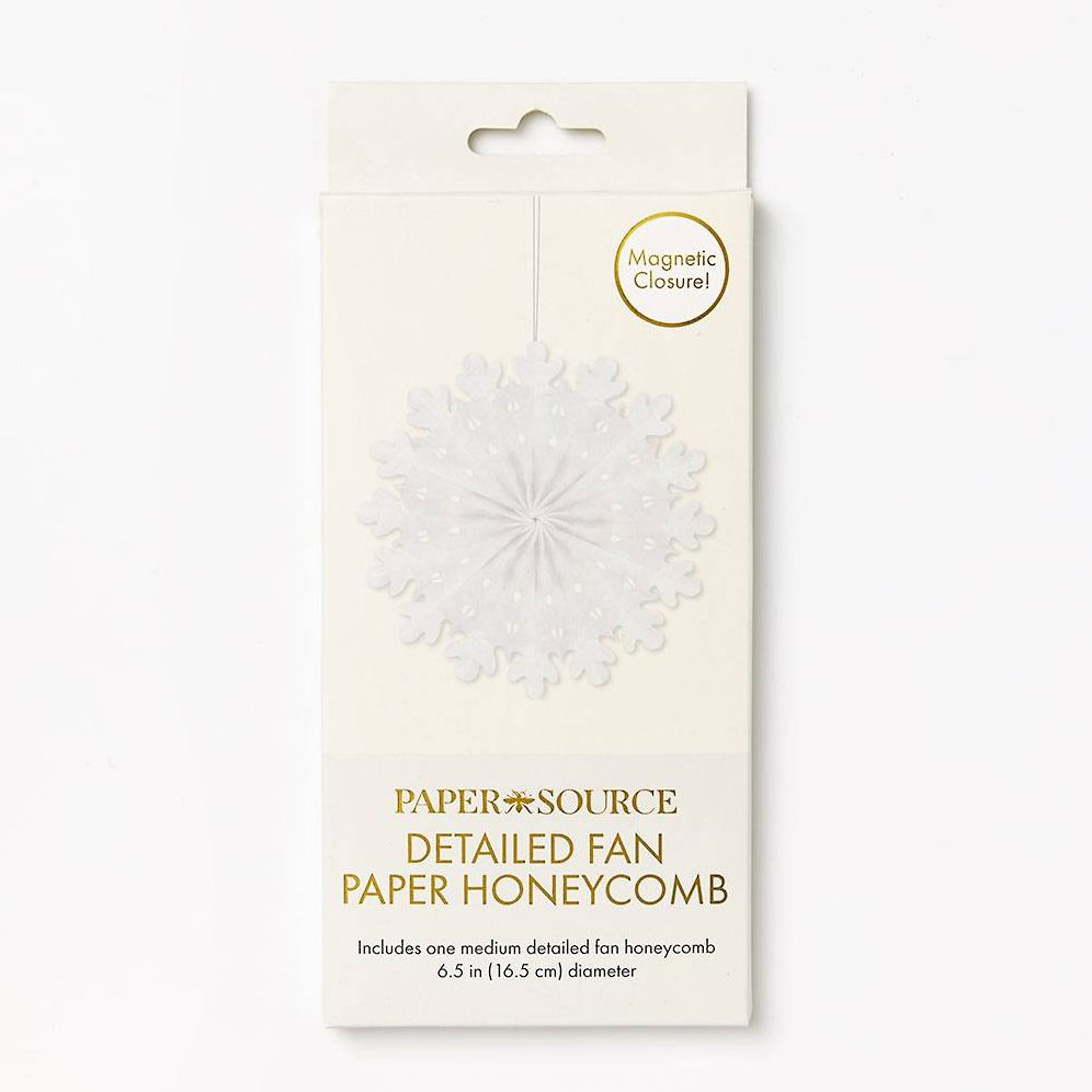 White Detailed Fan Paper Honeycomb Med 6.5 inches