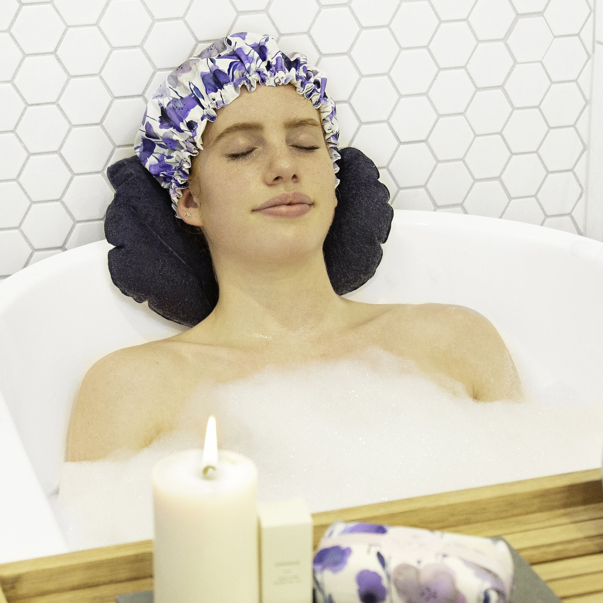 Bath Pillow Storm TPU