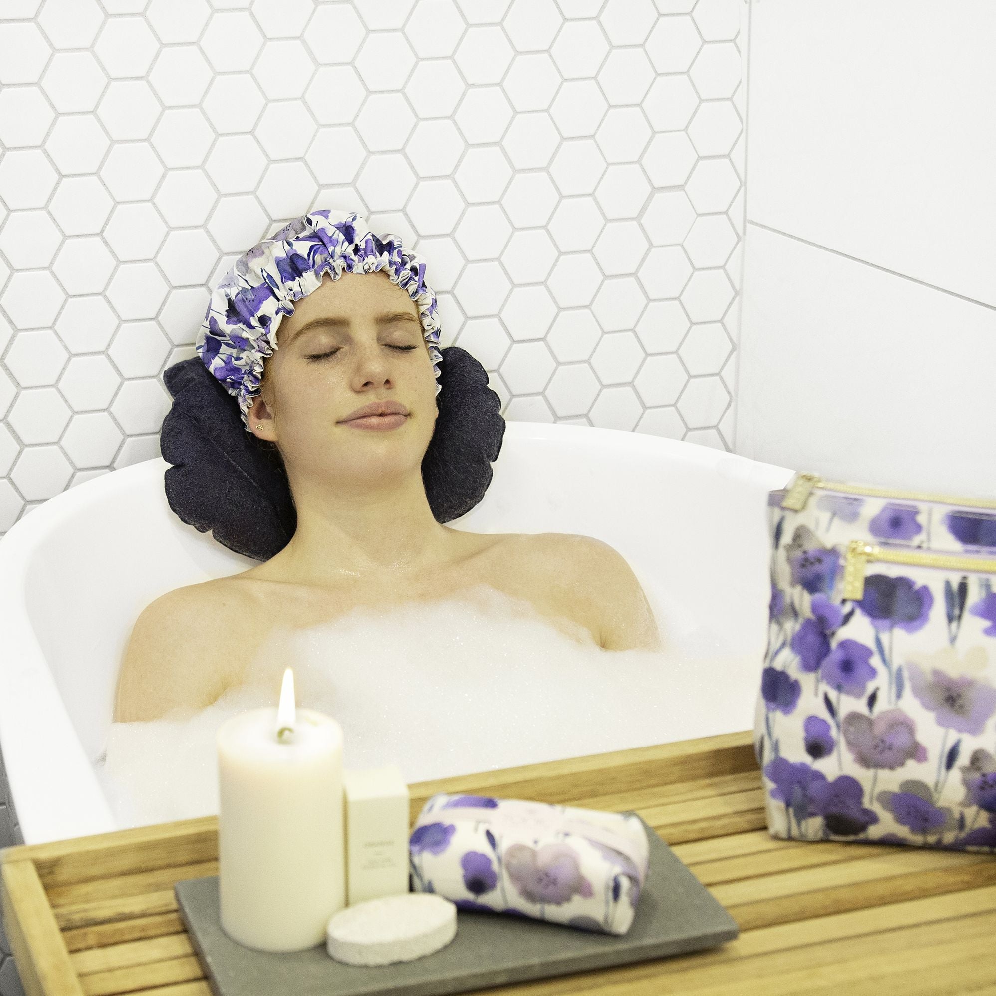 Bath Pillow Storm TPU