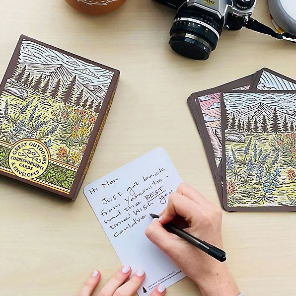 Great Outdoors Correspondence Cards: (Flat Cards of Natural Landscapes, Illustrated Blank Stationery that Celebrates Nature)