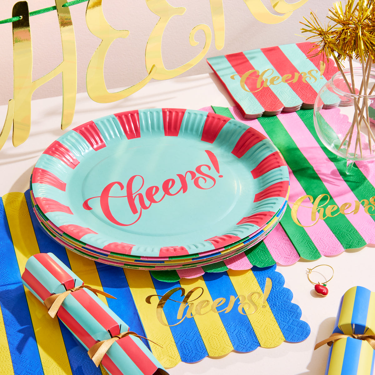 Tablescaping Tips with Talking Tables