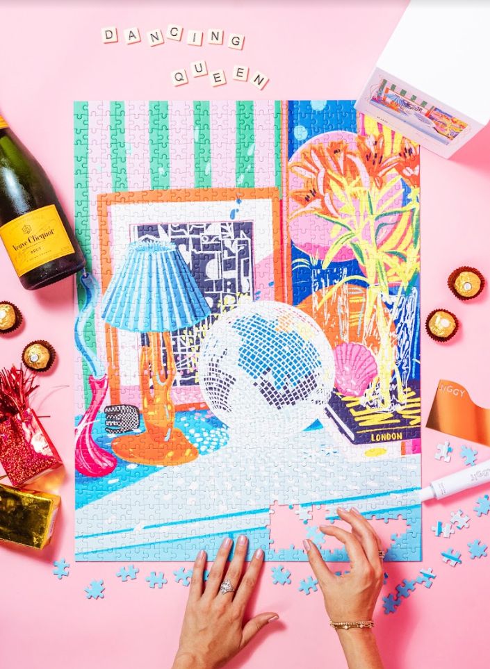 800pc Puzzle: Disco Moonlight, Katie Smith