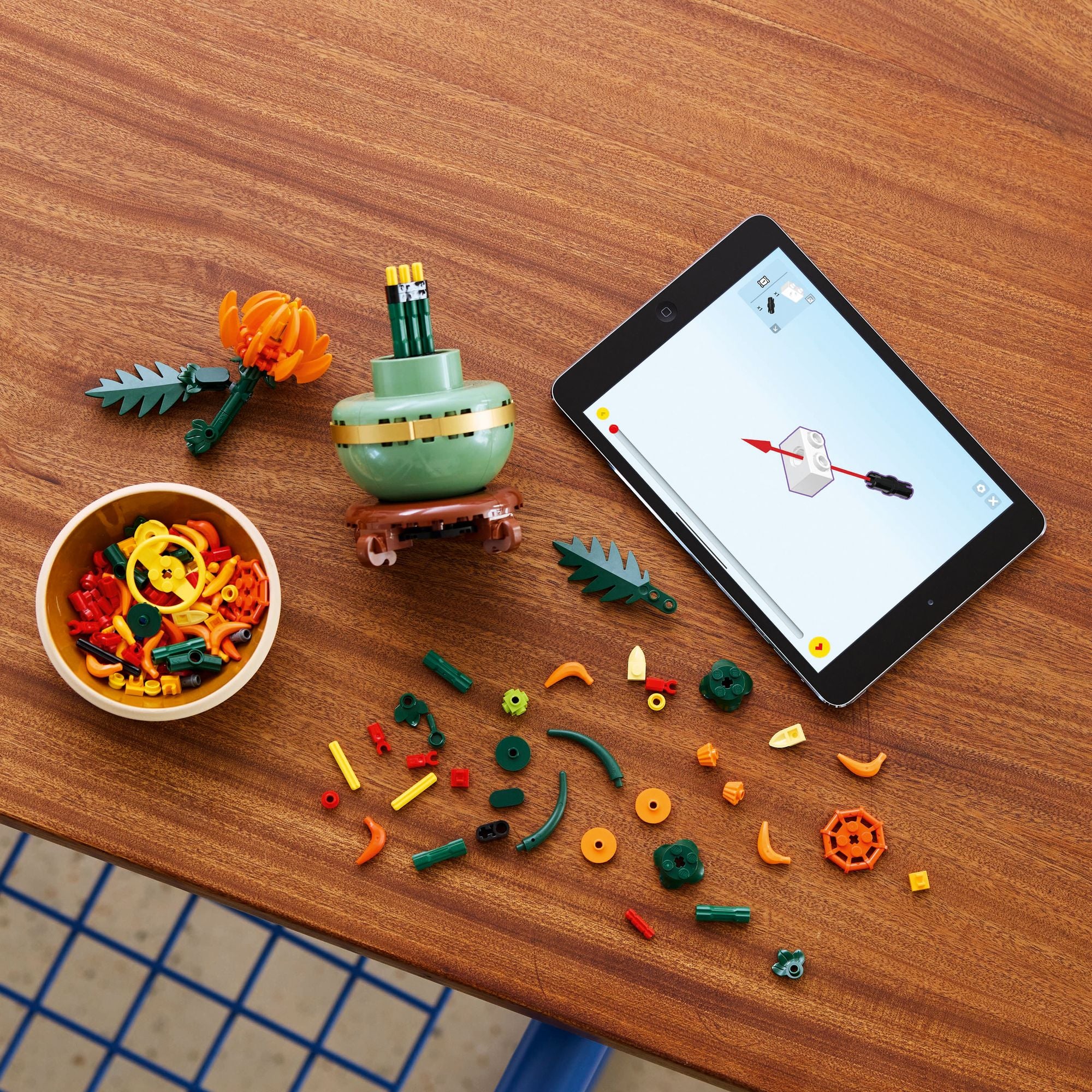 LEGO Icons Chrysanthemum 10368 | Paper Source