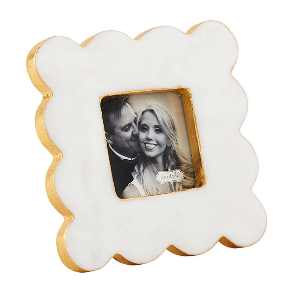 Mini Rectangle Scallop Marble Frame