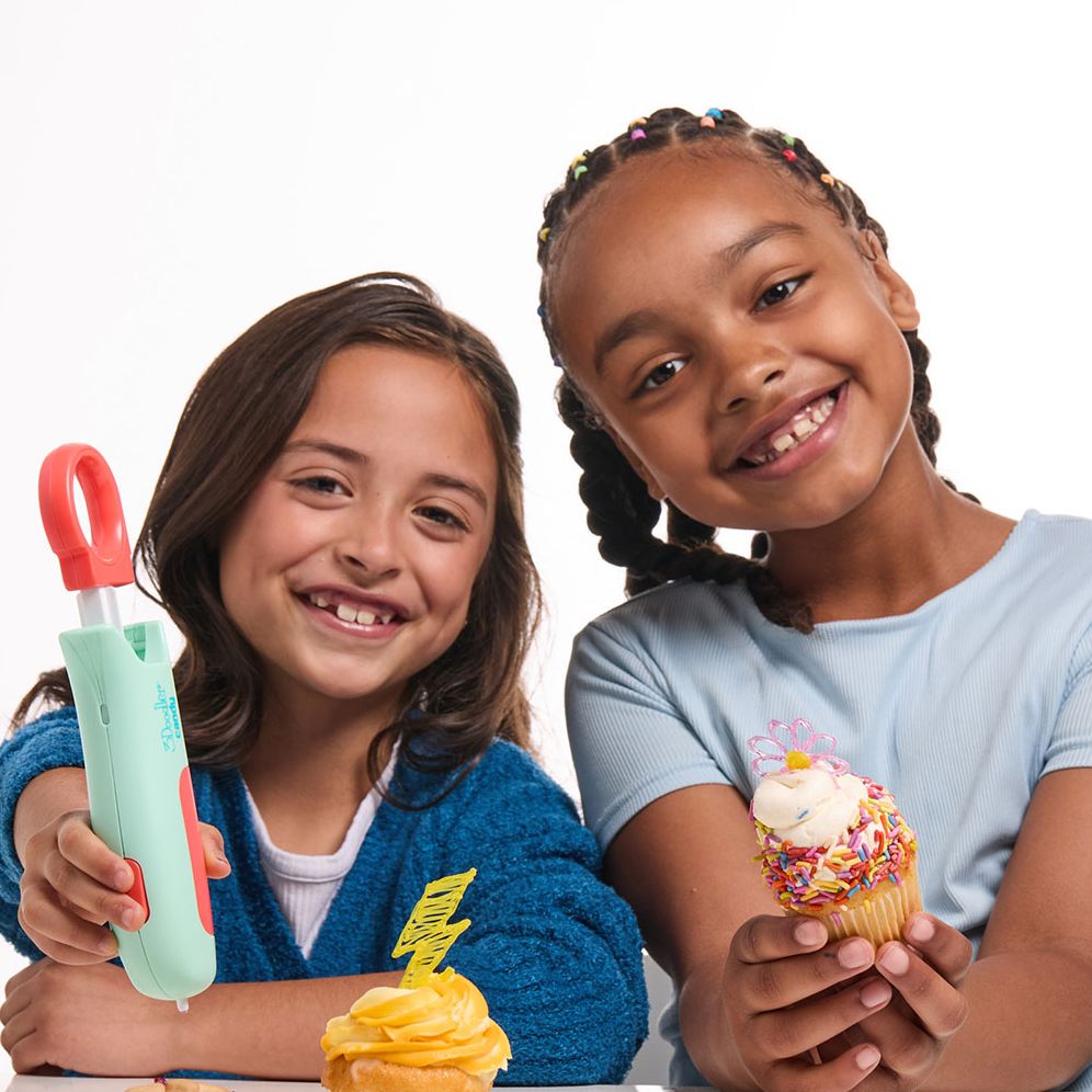 3Doodler Candy 3D Pen Set for Kids, Create with Real Candy You Can Eat, Easy to Use, Activity Guide and Refill Candy Included, Boys & Girls Ages 6+