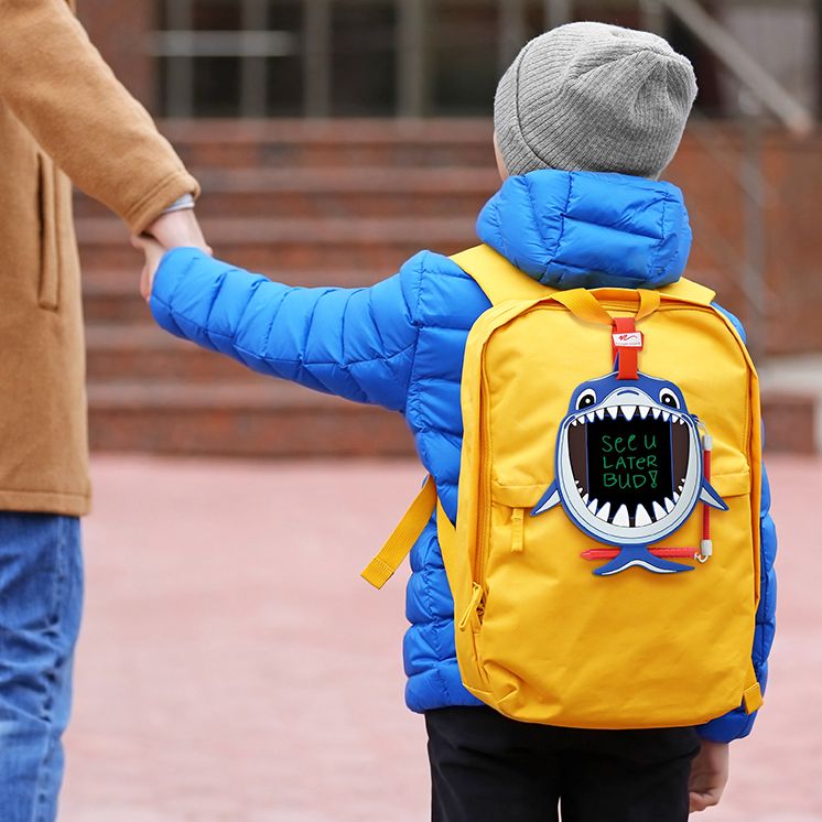 PAUL&SHARK ブランドロゴ　置き物 Clark The Shark Sketch Pals Doodle Board | Paper Source