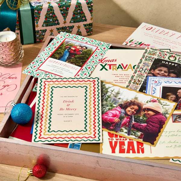 30% Off Paperless Post Holiday Cards