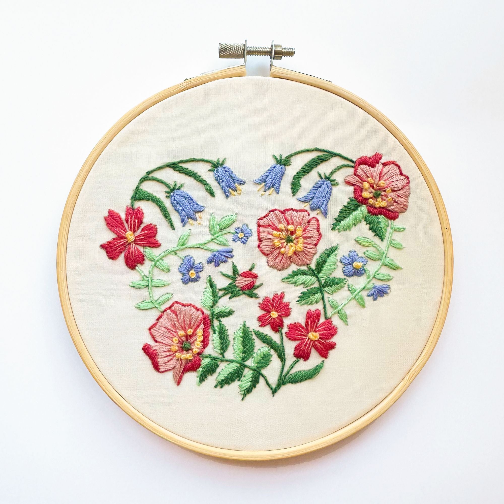 美品.today ful.Embroiderypatchworkshirts MakeBox & Co. Wild at Heart Embroidery Kit 6 inch | Paper Source