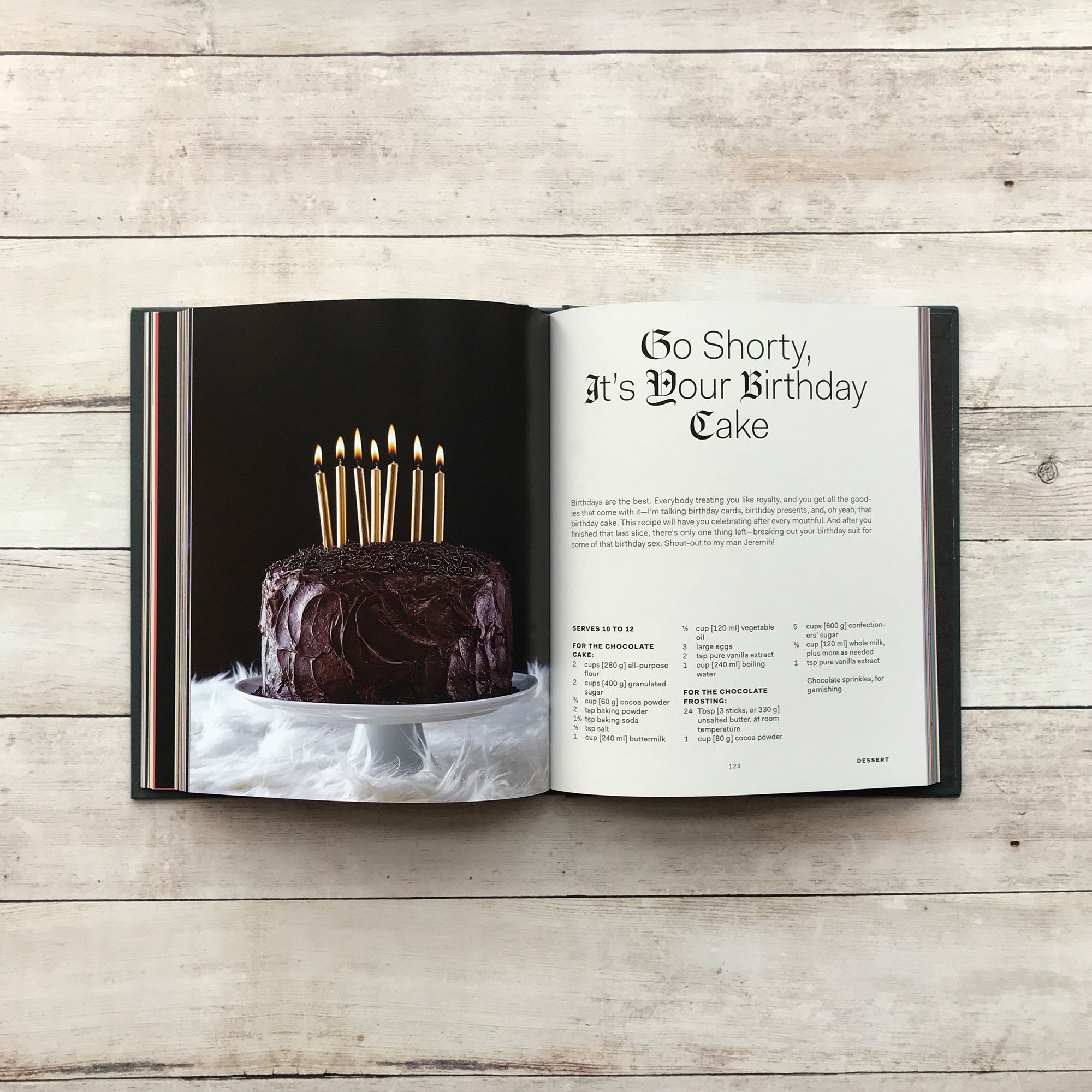 From Crook to Cook: Platinum Recipes from The Boss Dogg's Ki,: Platinum Recipes from Tha Boss Dogg's Kitchen