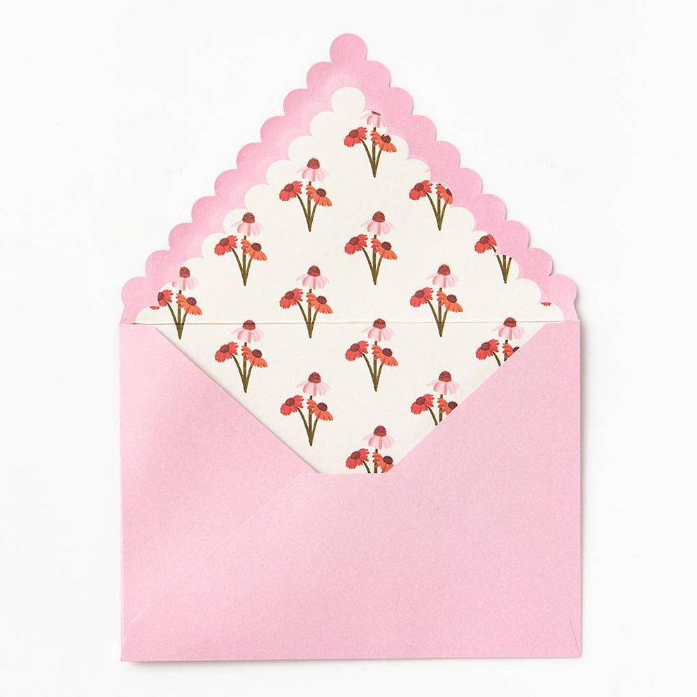 Scalloped Bouquet Mother's Day Card