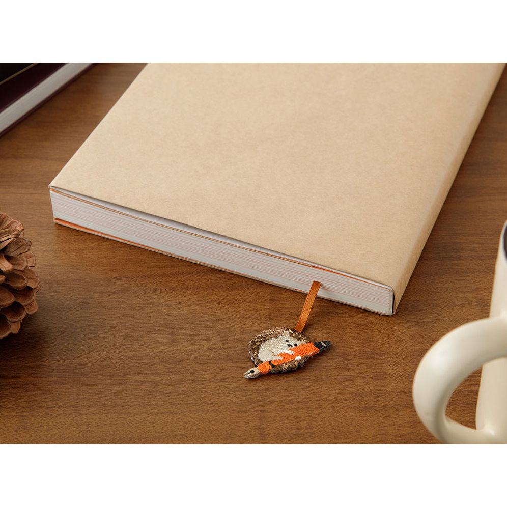 Midori Embroidery Bookmark Clip Hedgehog