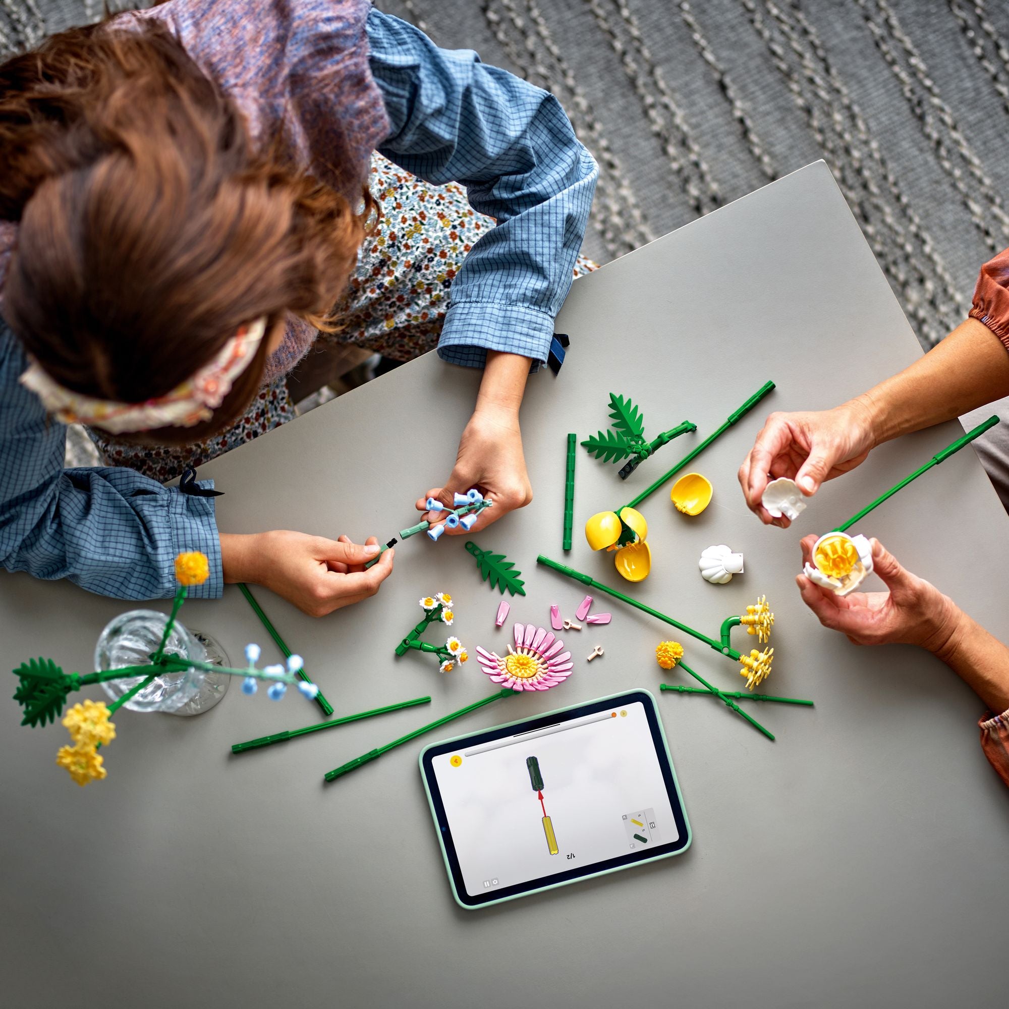 LEGO Botanicals Petite Sunny Bouquet 10347