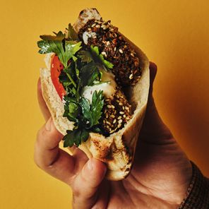 Hello, Home Cooking: Do-Able Dishes for Every Day: A Cookbook