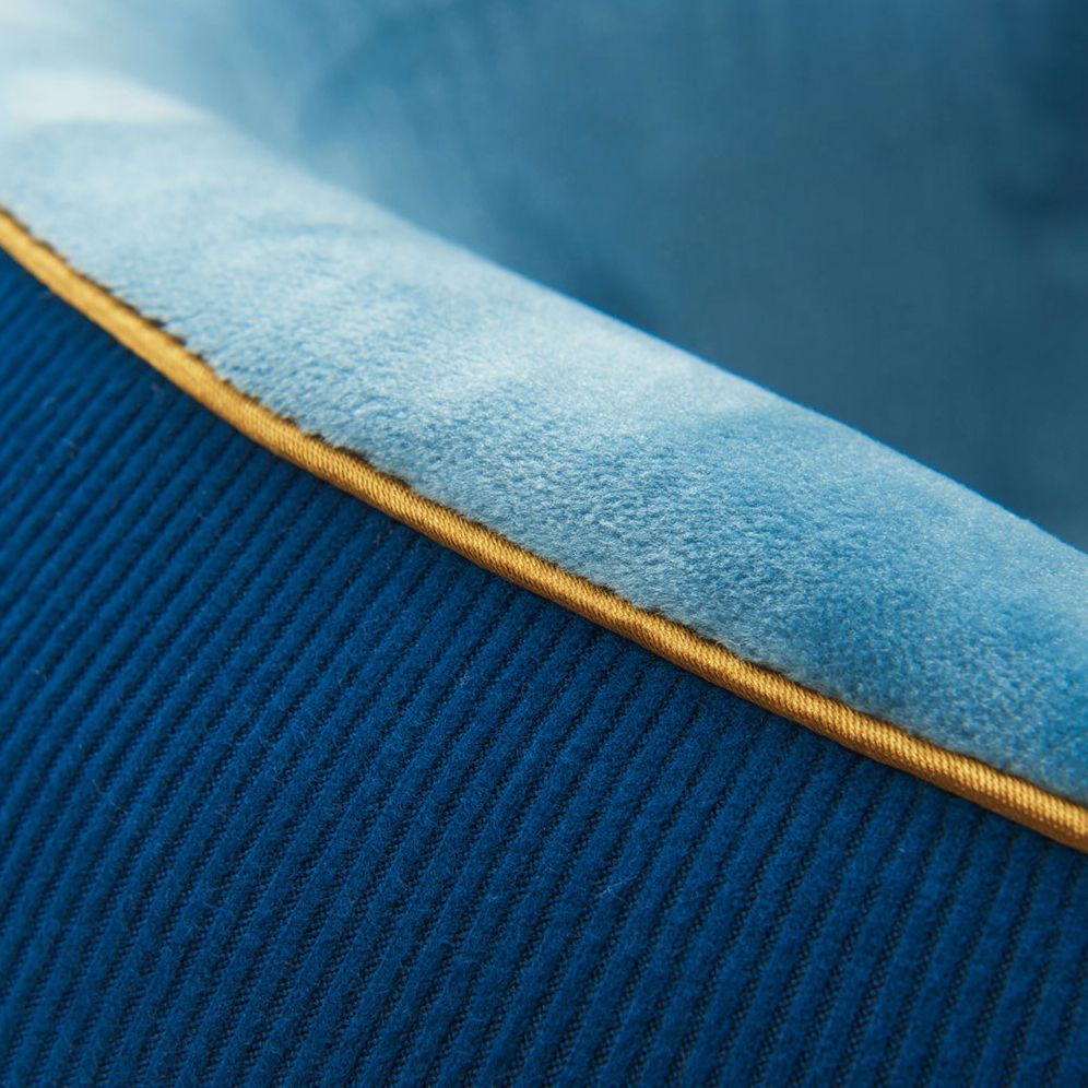 Travel Pillow with Pouch