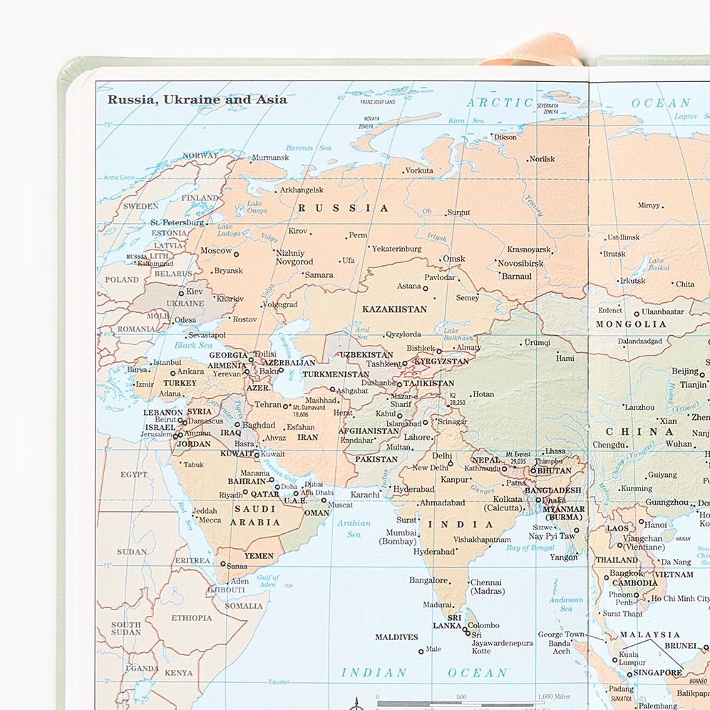 2027 Paper Source Sage Weekly Pocket Planner
