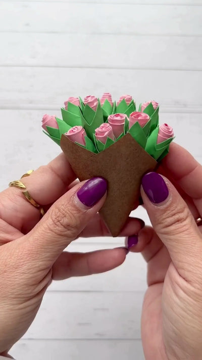 Watch and learn how to create this fun Write Me Roses craft kit.