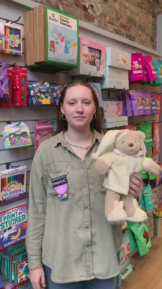 Video of Paper Source staff showing the Briar Bear Bedtime Plush.