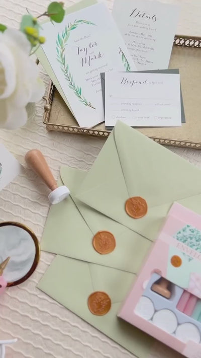 Step-by-step video detailing how to use the DIY wax seal kit.