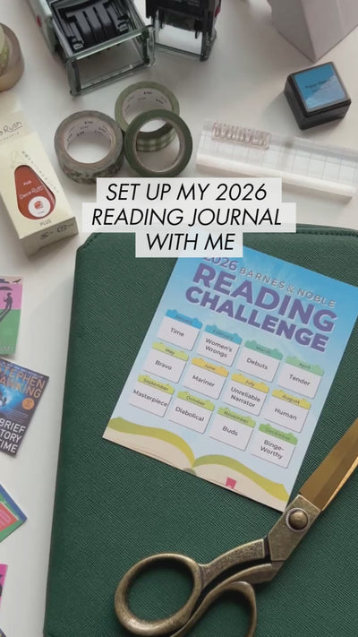 Video displaying how to create a reading challenge journal layout.